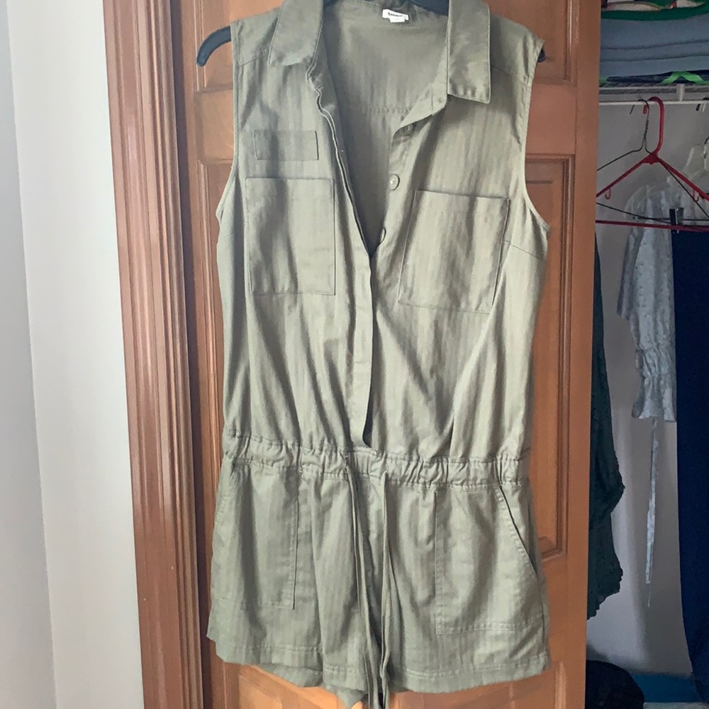Garage - romper